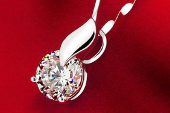 鉆石4ct是什么意思