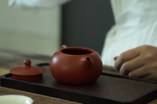 鑒別紫砂壺真?zhèn)蔚?1種方法