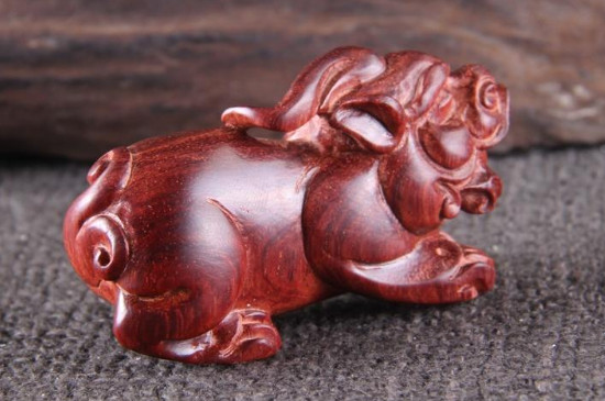 包漿小葉紫檀鑒別