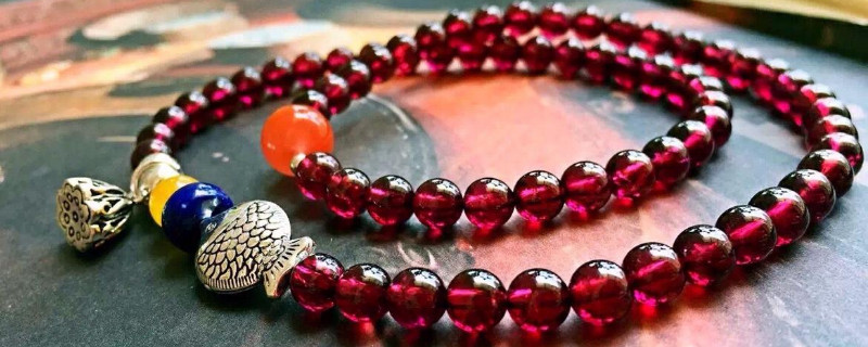 石榴石手鏈斷了有什么寓意