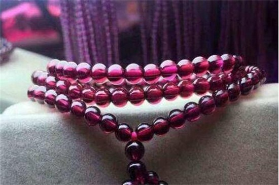 石榴石一般帶多少顆