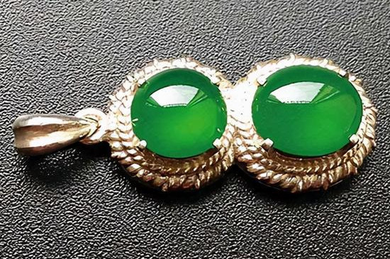 怎么判斷翡翠是內(nèi)裂還是紋