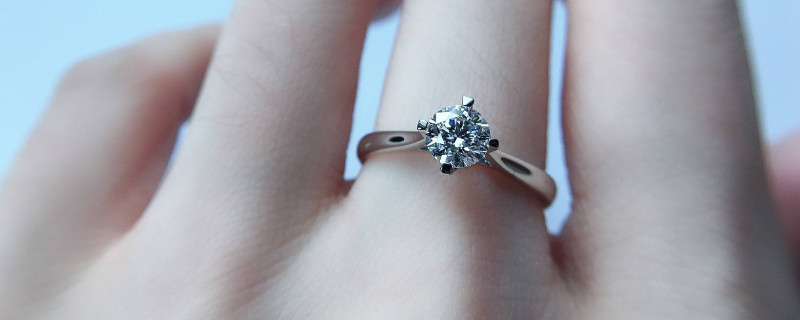 鉆戒怎么看多少分的