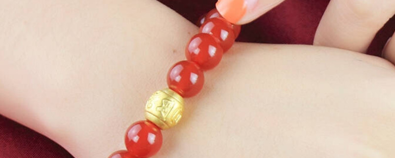 紅瑪瑙配金有什么作用