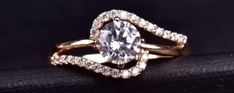 莫桑鉆和人工鉆石是什么區(qū)別