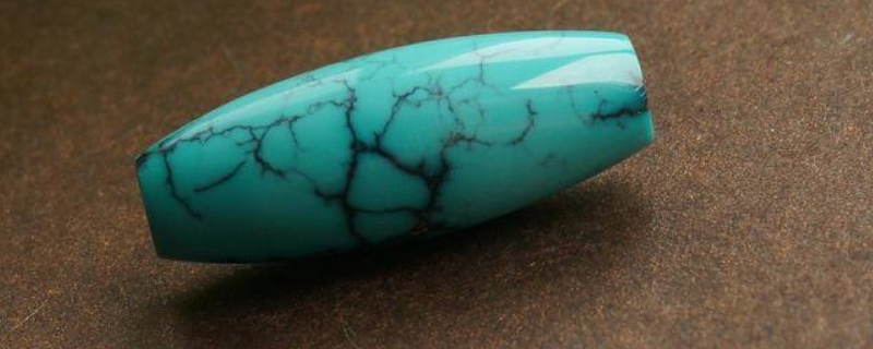怎么鑒別綠松石真假最簡(jiǎn)單的辦法