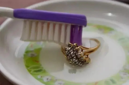 金首飾怎么清洗才亮