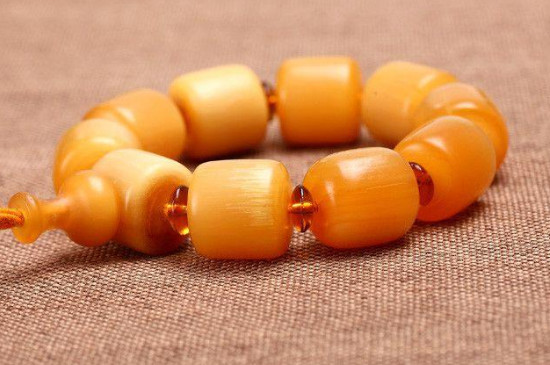 羊角與牛角手串哪種好，牛角手串效果比羊角好