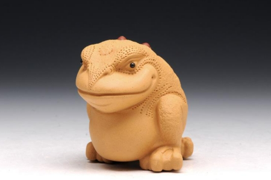 做生意的金蟾頭朝里還是朝外