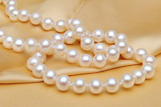 珍珠可以和黃金串在一起嗎?