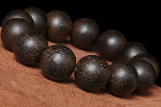 三四百元的沉香手串是真的嗎