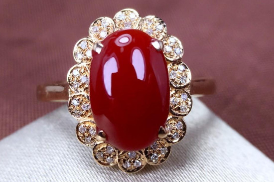 阿卡紅珊瑚多少一克，價格在2000～20000元一克左右