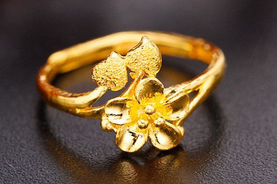 珍珠可以和黃金串在一起嗎?