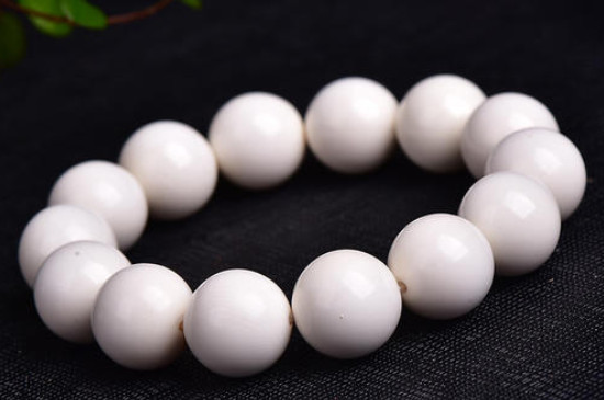 猛犸牙手串怎么把玩