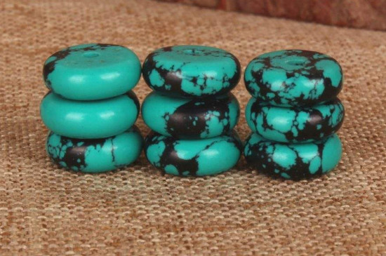 瓷松與綠松石的區(qū)別